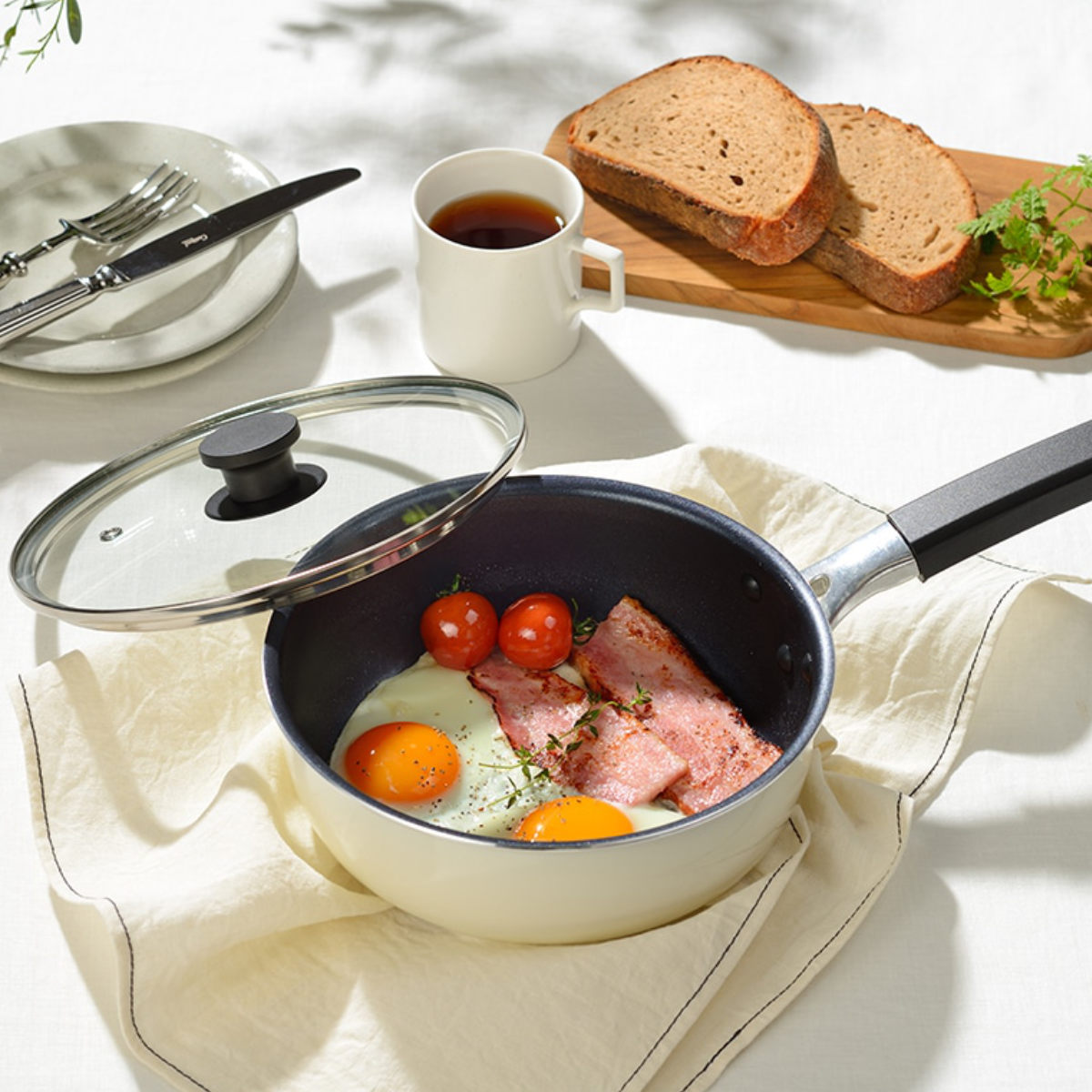 rinto フライパン 20cm IH対応 深型 蓋付き 外面ホーロー加工 （ ガス