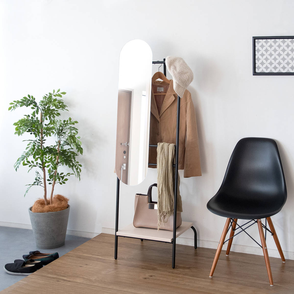 全身鏡 スタンドミラー コートハンガー付き ホワイト 宮武製作所 スタンドミラー ミラー付きハンガーAcanto （ コート