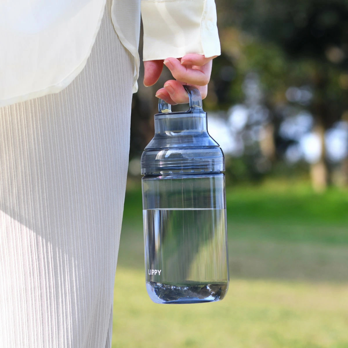 OSK（オーエスケー） LIPPY ウォーターボトル 700ml 水筒 （ 直飲み