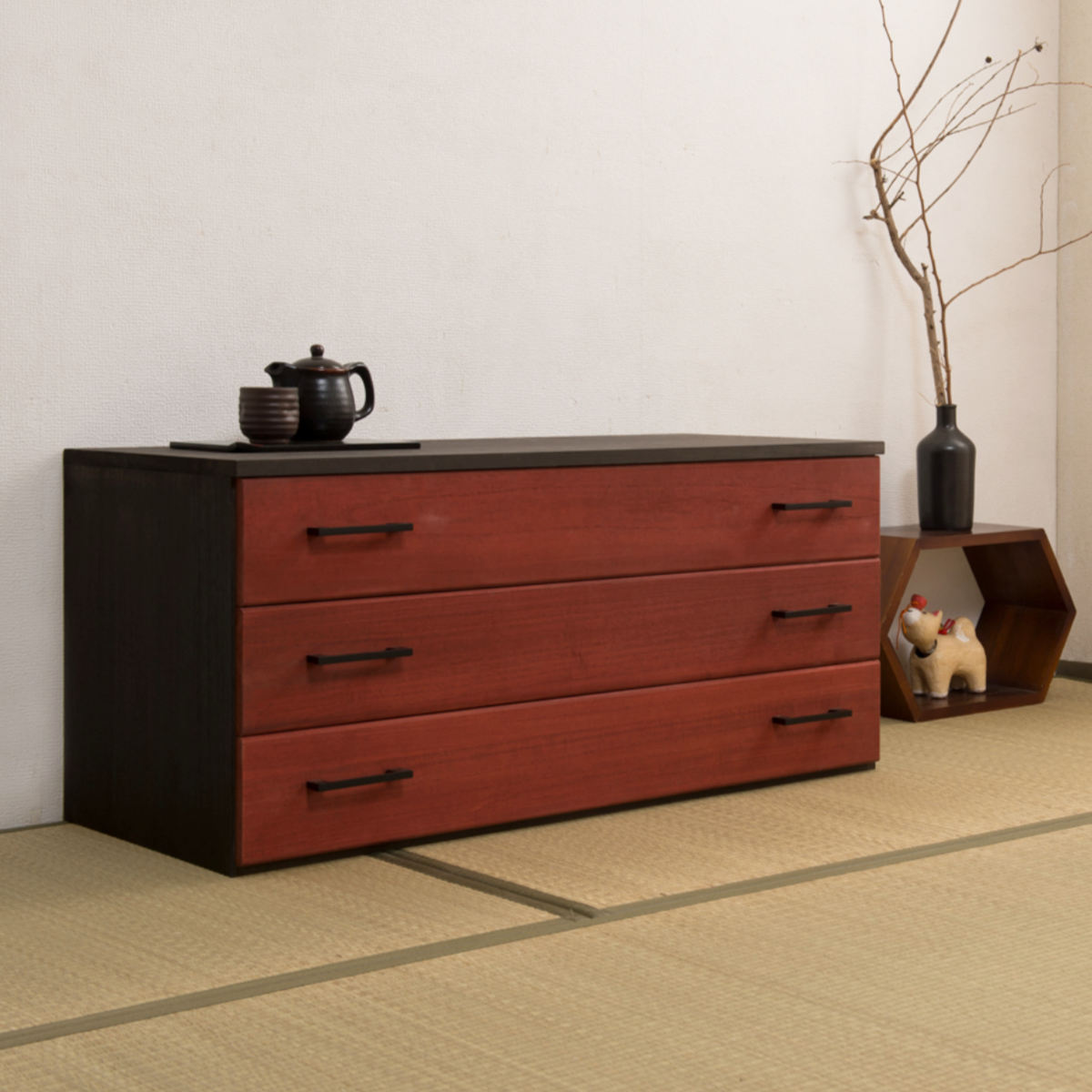 桐箪笥　木製　焦茶　着物用　引出3段 桐タンス 幅98cm 3段 朱色 朱雀 日本製 （ 桐 たんす 天然木 防虫 調湿