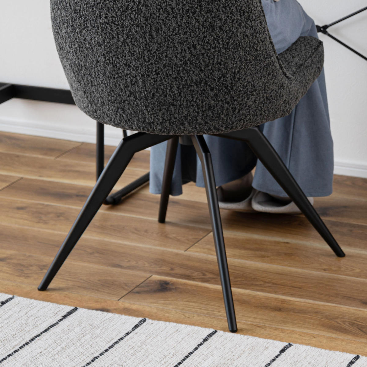 東谷 ダイニングチェア 座面高49cm 回転 ファブリック （ チェア