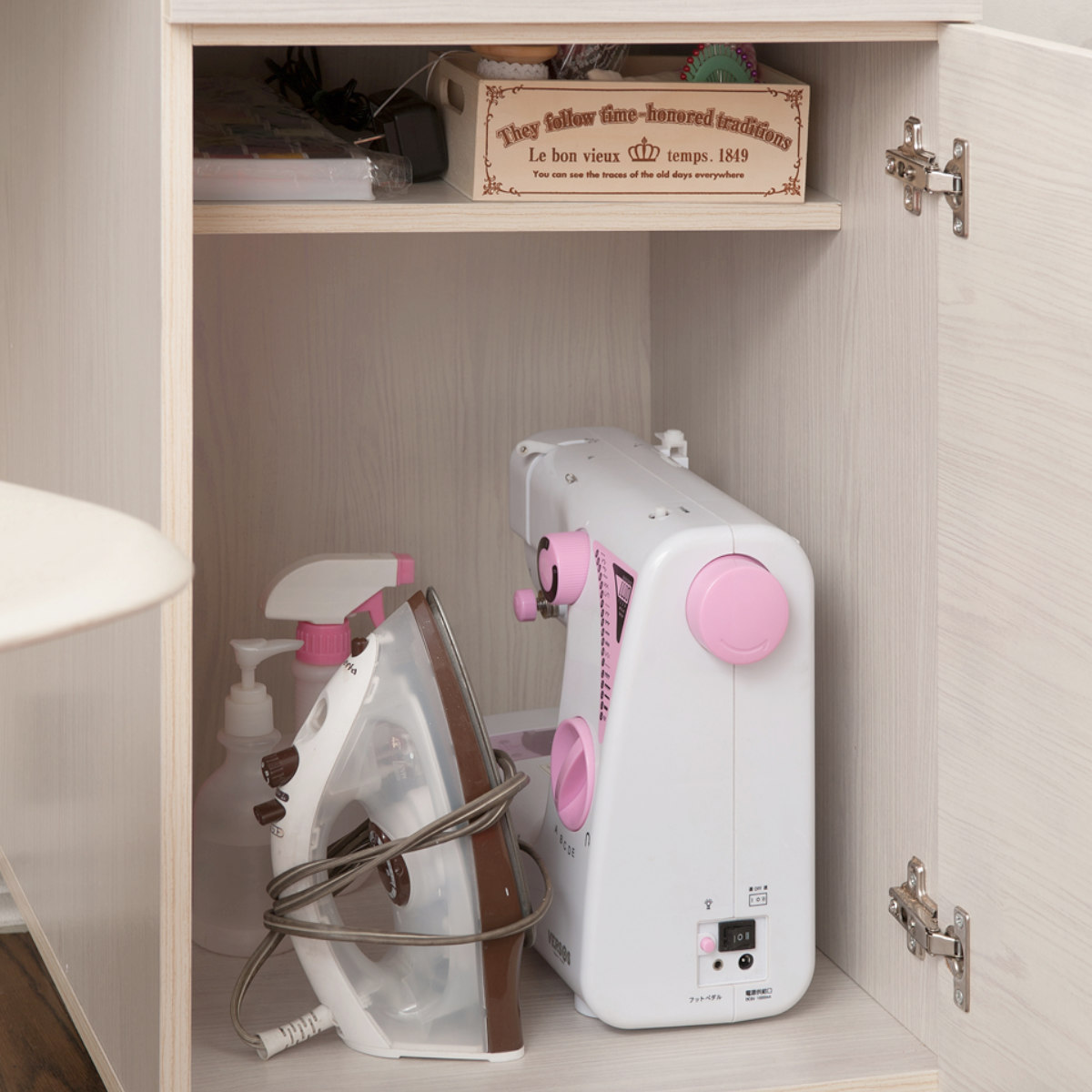 ミシン台 幅97cm 折りたたみテーブル 2口コンセント付 ワゴン式