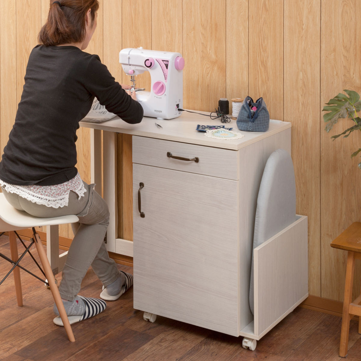 ジャノメ　ハンディキャスターデラックスCB　ミシン台　ミシン収納テーブル ジャノメ ハンディキャスターデラックスCB ミシン台 ミシン収納