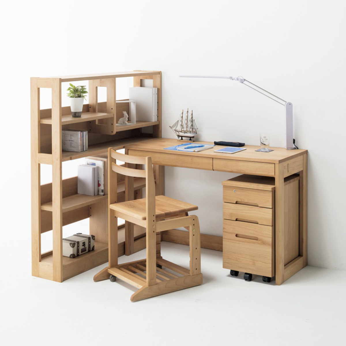 堀田木工所 学習椅子 勉強椅子 板座タイプ リビングダイニング学習