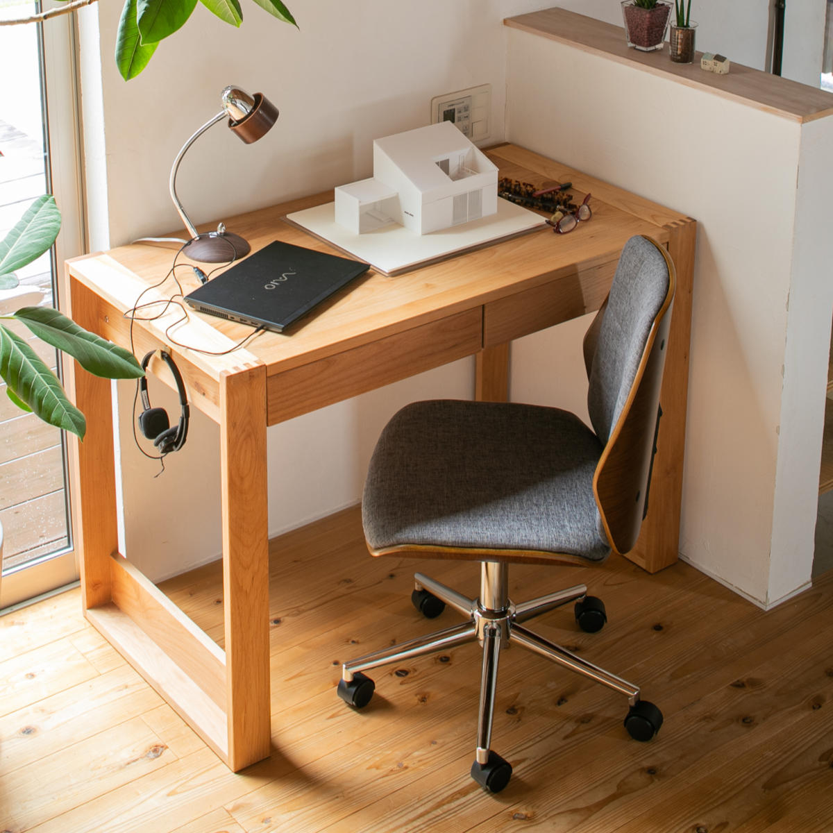 ワークデスク 幅105cm 奥行55cm 引出し付 カローレ （ デスク 机 学習