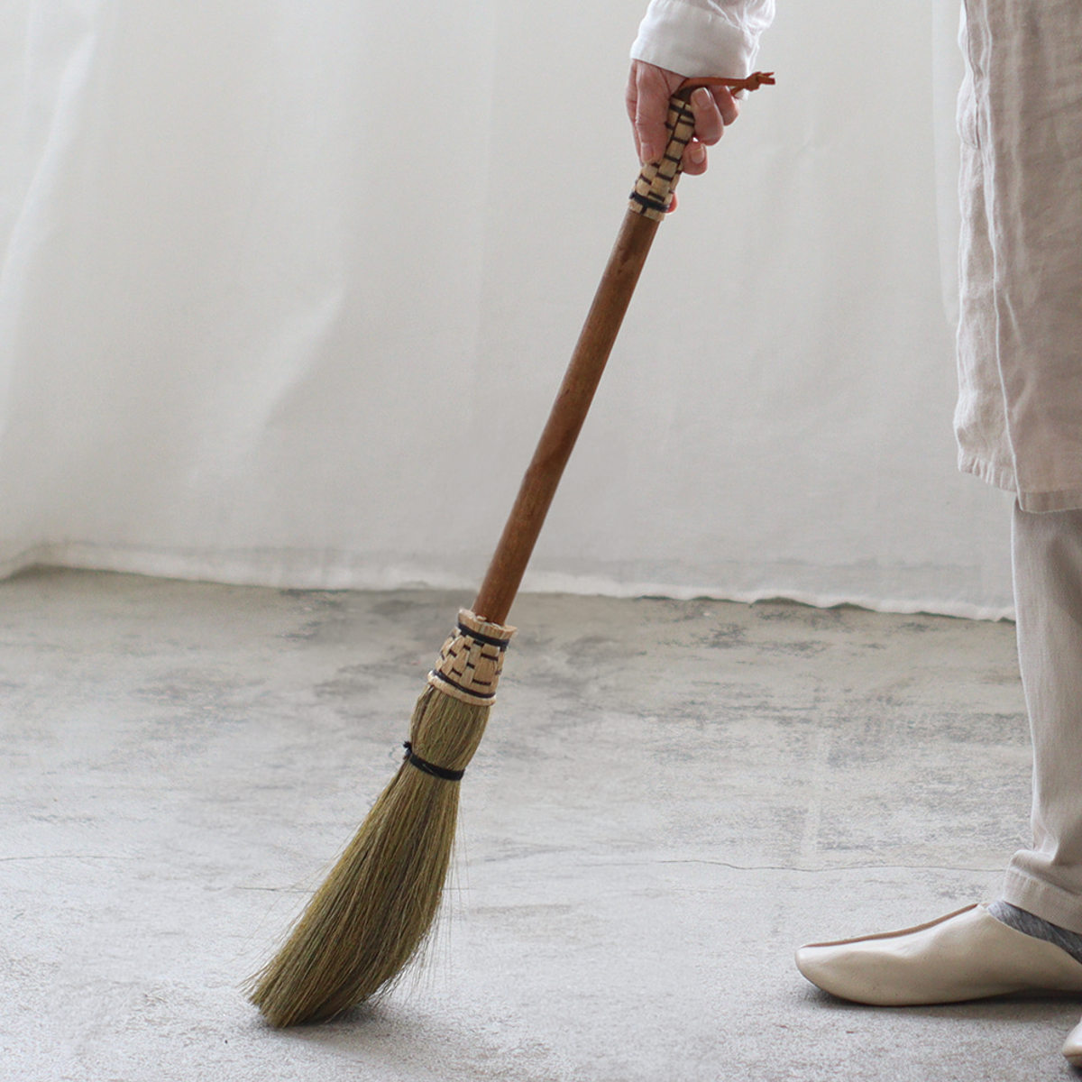 掃除 ほうき 天然素材 タイガーグラス はき掃除 Lサイズ （ 手箒 い草 玄関 玄関掃除 ）