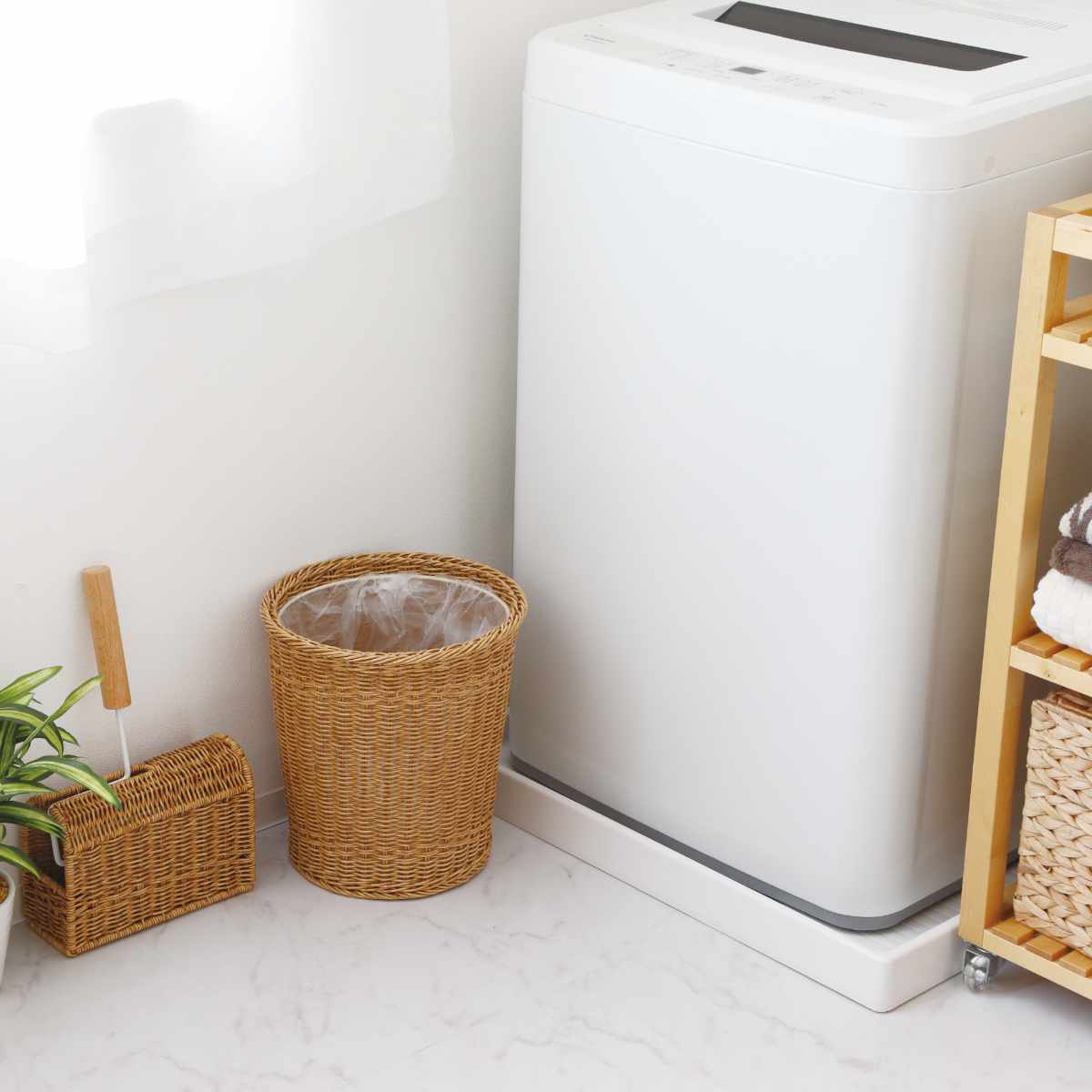 ゴミ箱 9L 北欧 ラウンドダストボックス ユティルナイール （ ごみ箱 9