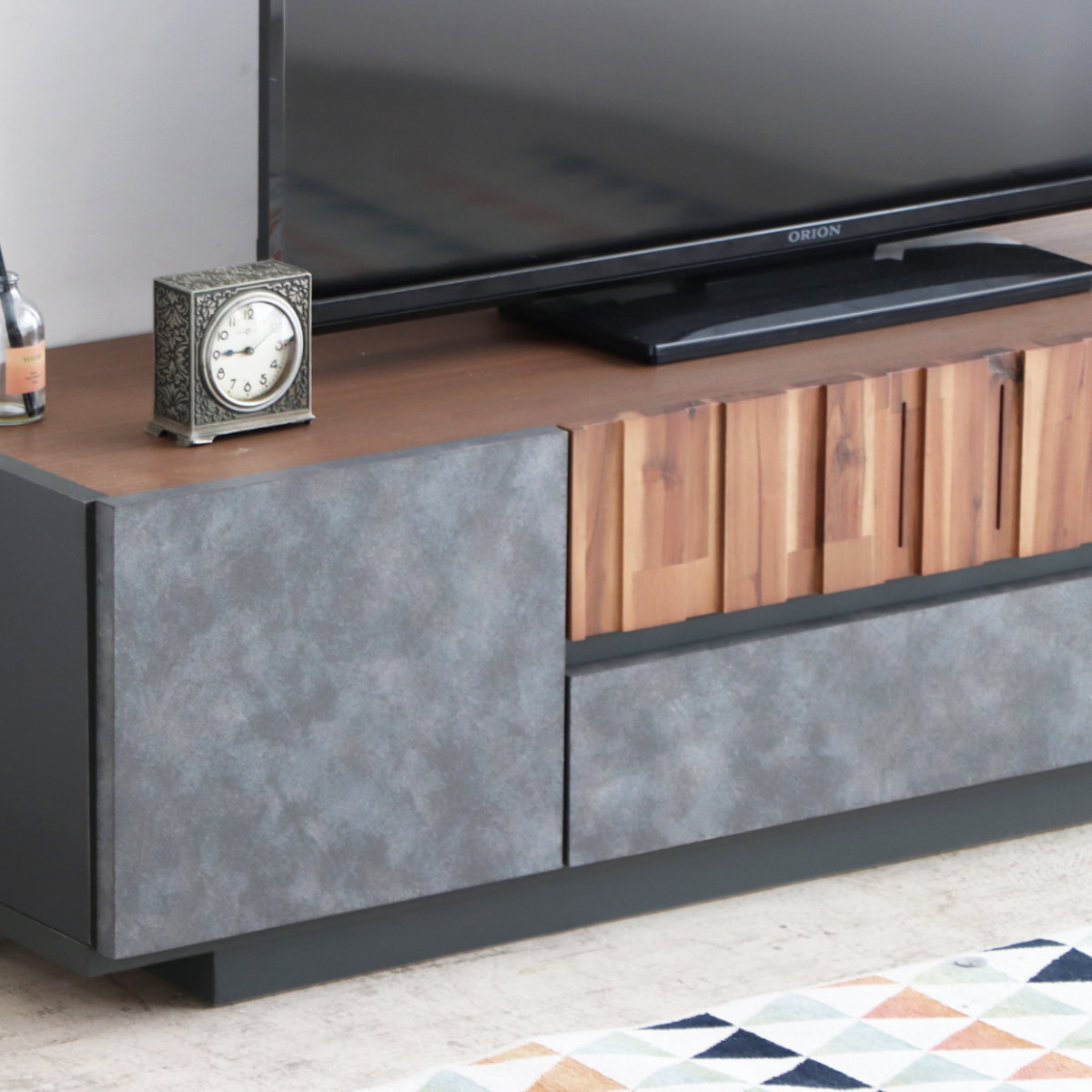 東馬（Tohma） テレビ台 幅140cm ローボード コンクリート調 アカシア 