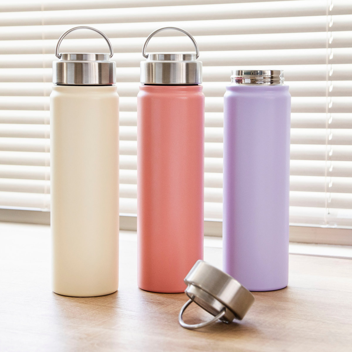 水筒 700ml ensemble ステンレスボトル （ 直飲み 保温 保冷 ハンドル