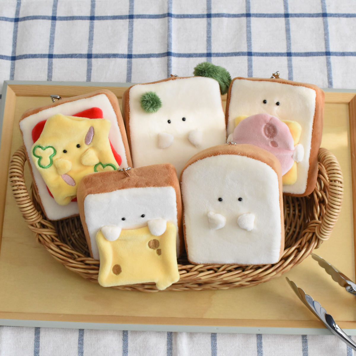 キーホルダー もちっと食ぱんさん マスコット （ インテリア 雑貨 トースト型キャラクター ストラップ