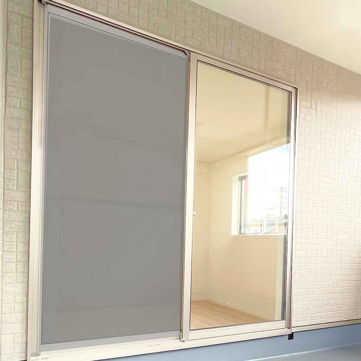 網戸シート 網戸サッシに外側から取り付ける 目...の詳細画像4