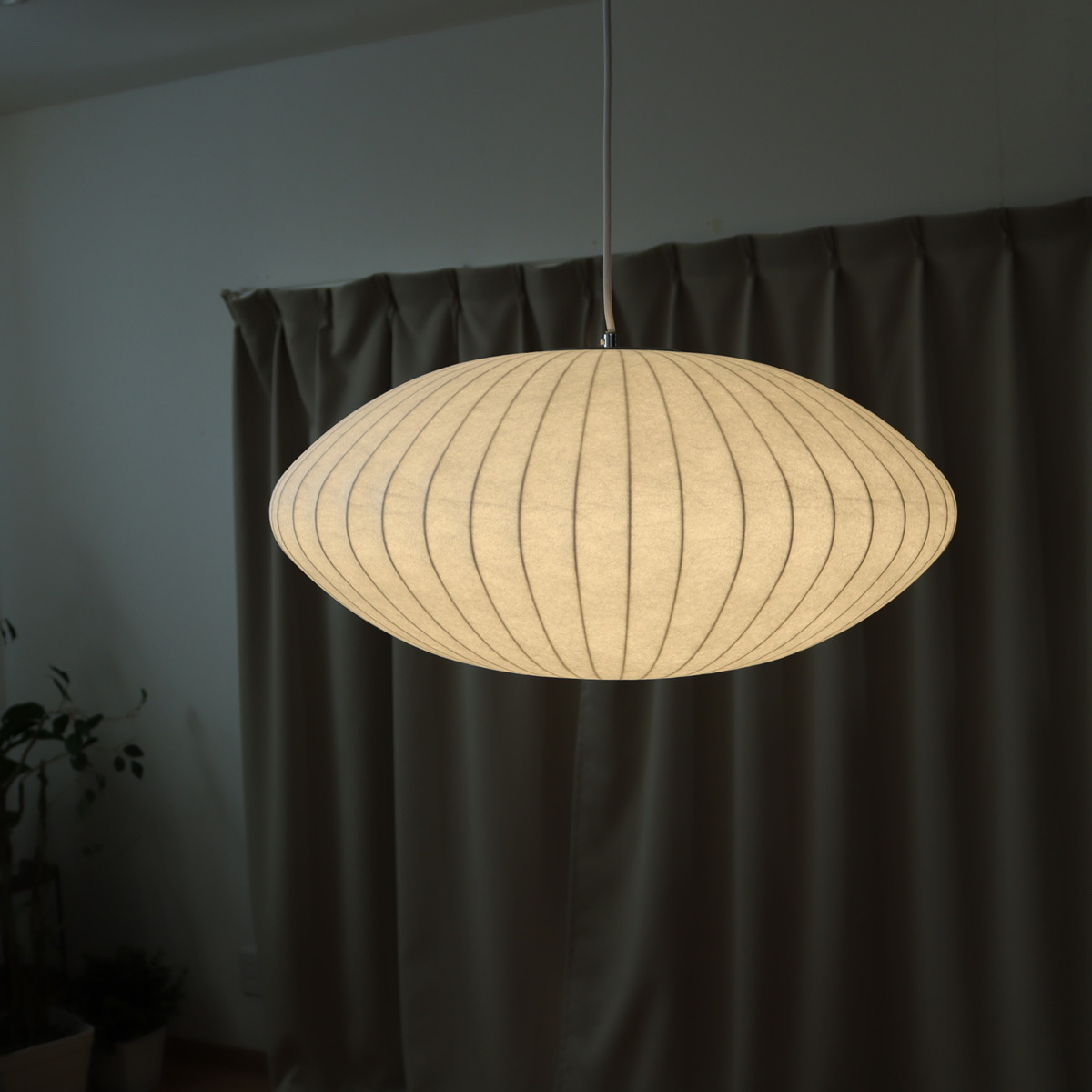 ペンダントライト LED対応 バブルランプ ソーサー ミディアム リプロダクト ジョージネルソン （ LED ライト 照明 デザイナーズ 北欧 モダン 幅64cm ）の画像