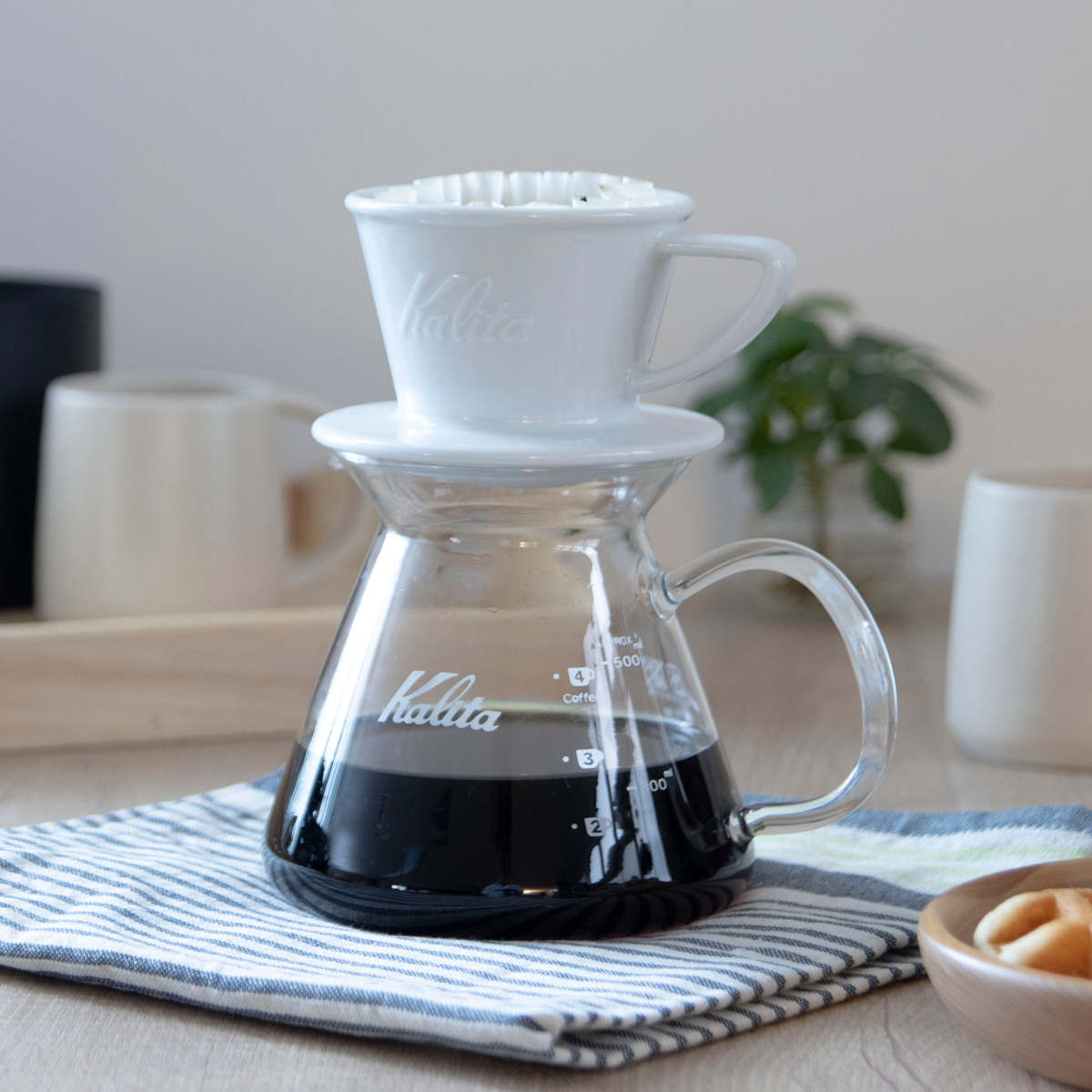 【フォロワー様かつリピーター様】専用・茶300ｇ×2≪特割特価≫ Kalita（カリタ） HA155 ドリッパー ウェーブ （ 1〜2人用 磁器 波佐見