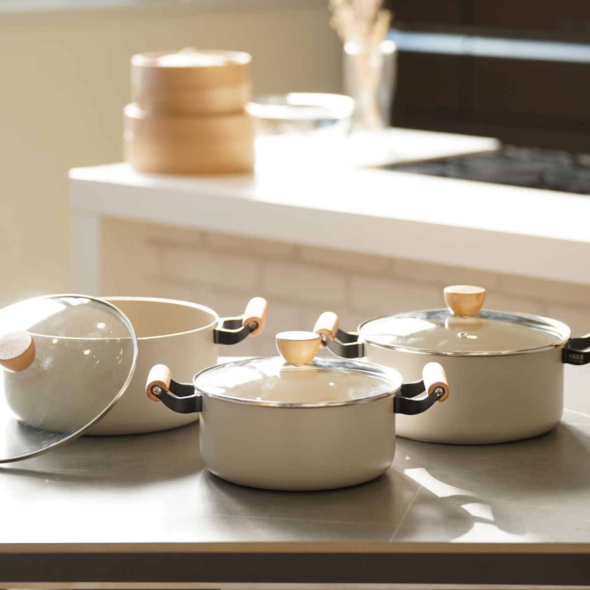 パール金属 両手鍋 20cm 深型 IH対応 ガラス蓋付き スプル （ ガス火