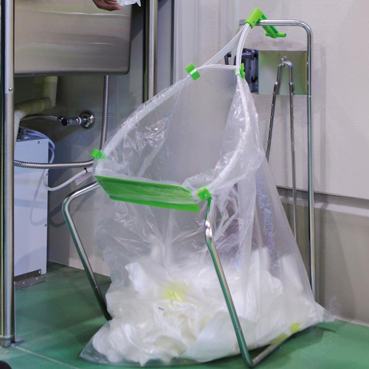 ちりとり ゴミ箱 捨楽スタンド （ 法人限定 ゴミ袋ホルダー ごみ箱 45Lゴミ袋対応 軽量 2.5kg 日本製 業務用 ）