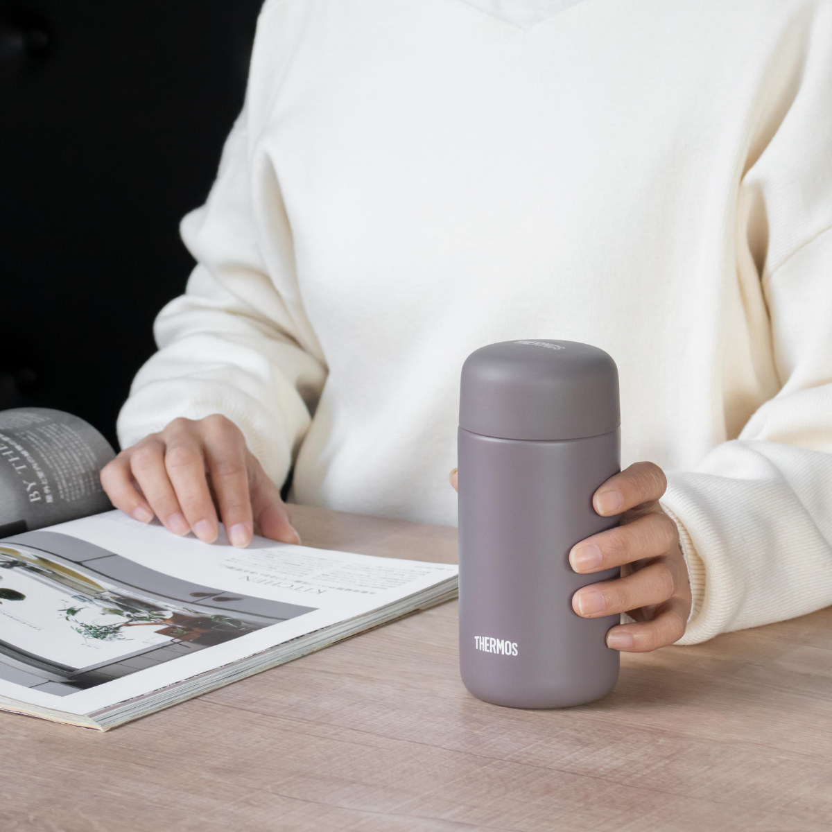 新品 廃盤 サーモス 水筒 350ml 日本製 THERMOS（サーモス） 水筒 350ml 真空断熱ケータイマグ セラミック加工