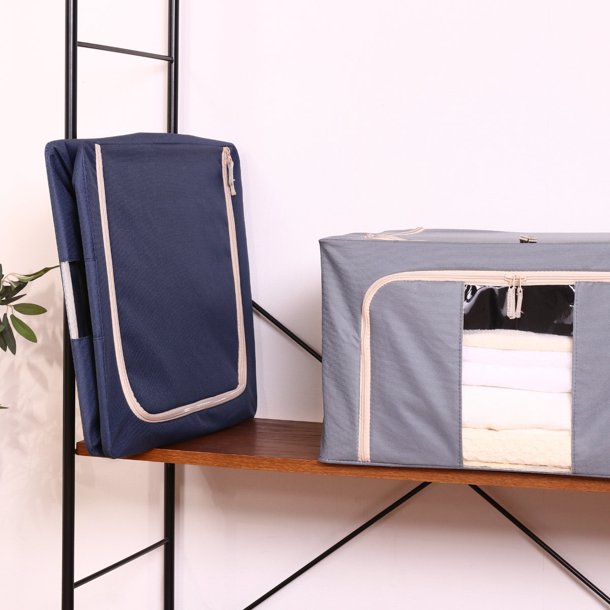 不二貿易（Fuji Boeki） 収納ボックス 55L 窓付き 積み重ね収納