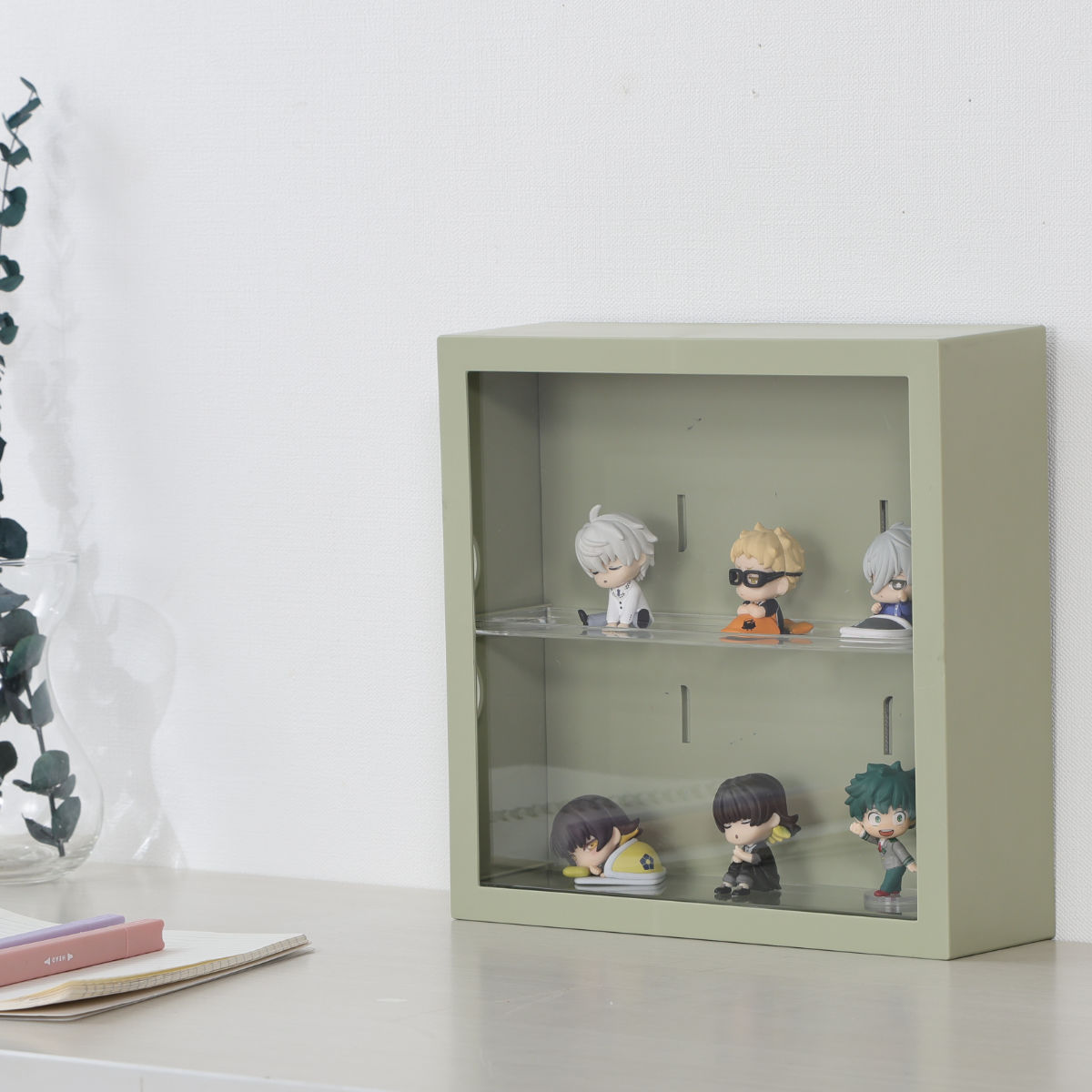 新品未使用　趣味の収納ケース アクリル扉付き 不二貿易（Fuji Boeki） 収納ケース コレクションケース 壁掛け kake