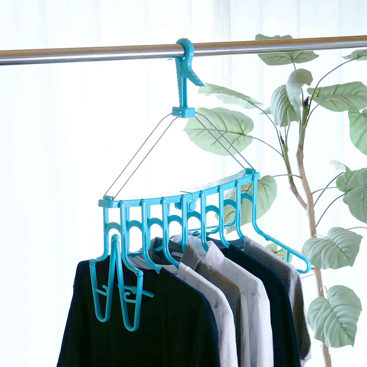 洗濯ハンガー 8連 新機能・たためる8連ハンガー （ 連結ハンガー 洗濯