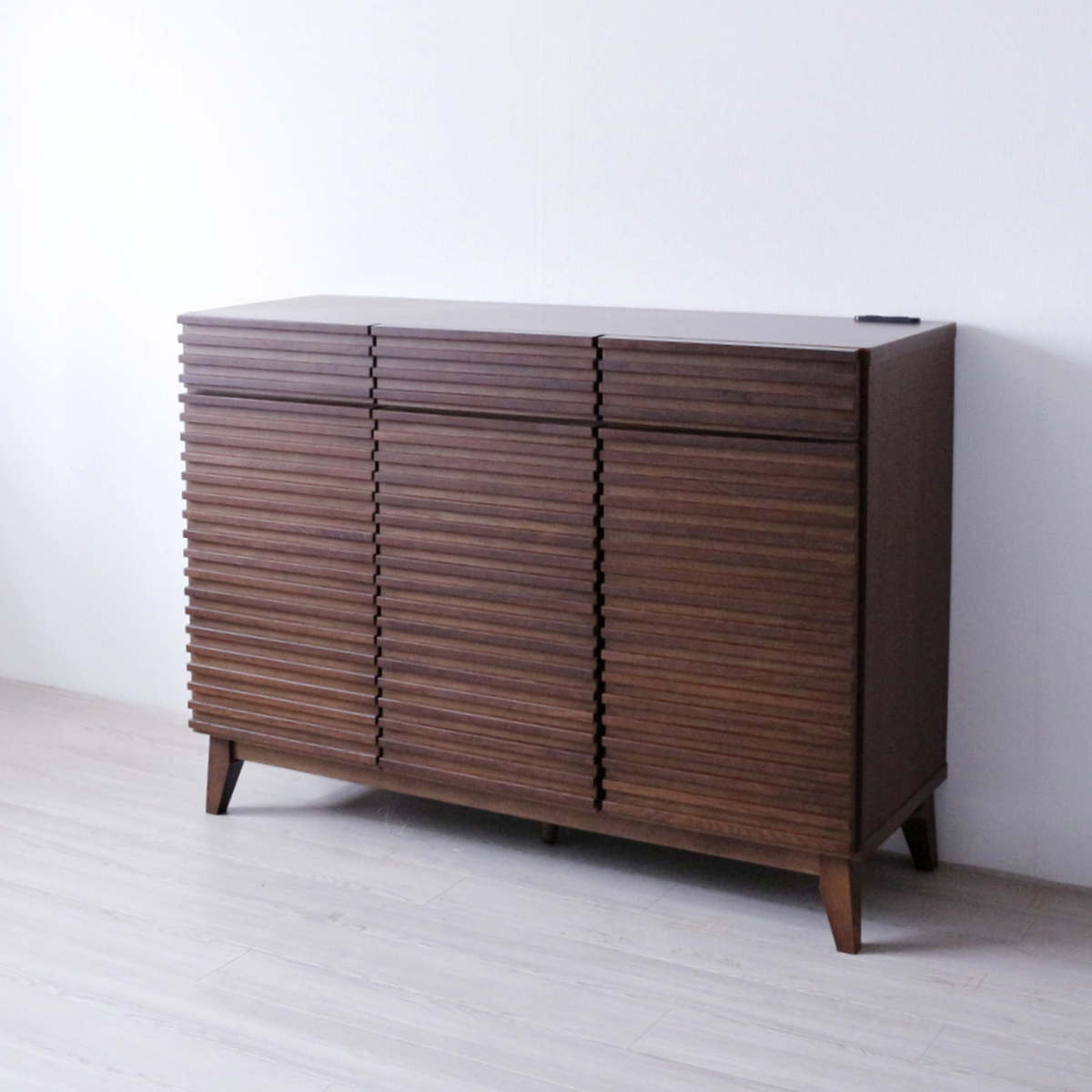 キッチンカウンター 幅120cm 2口コンセント付 ルーバーデザイン 天然木