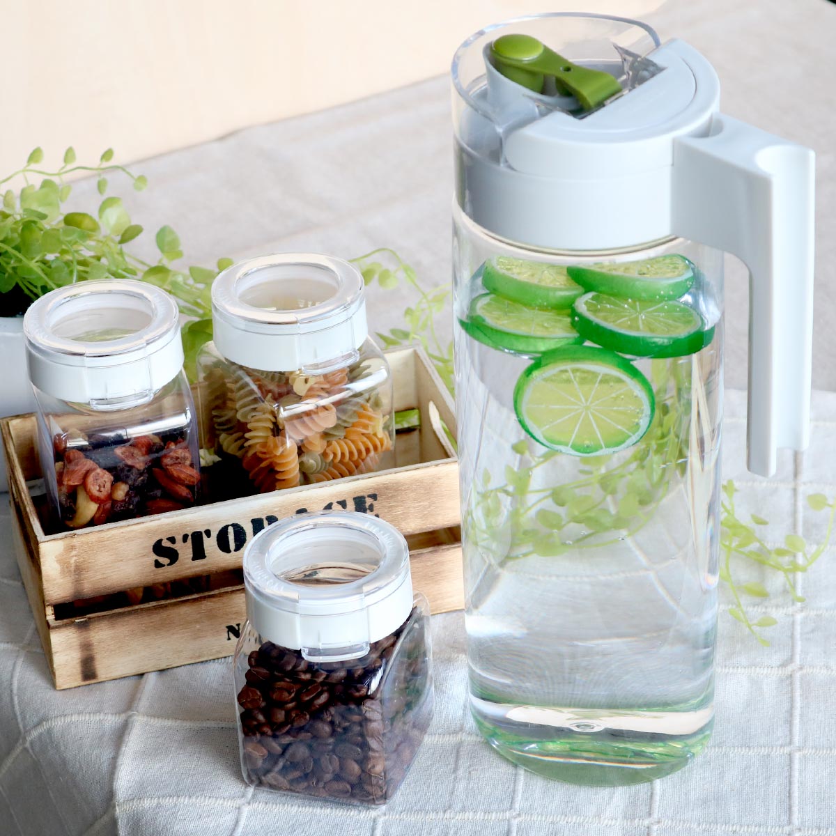 ピッチャー 2L フレッシュロック 耐熱 ワンタッチ プラスチック （ 冷