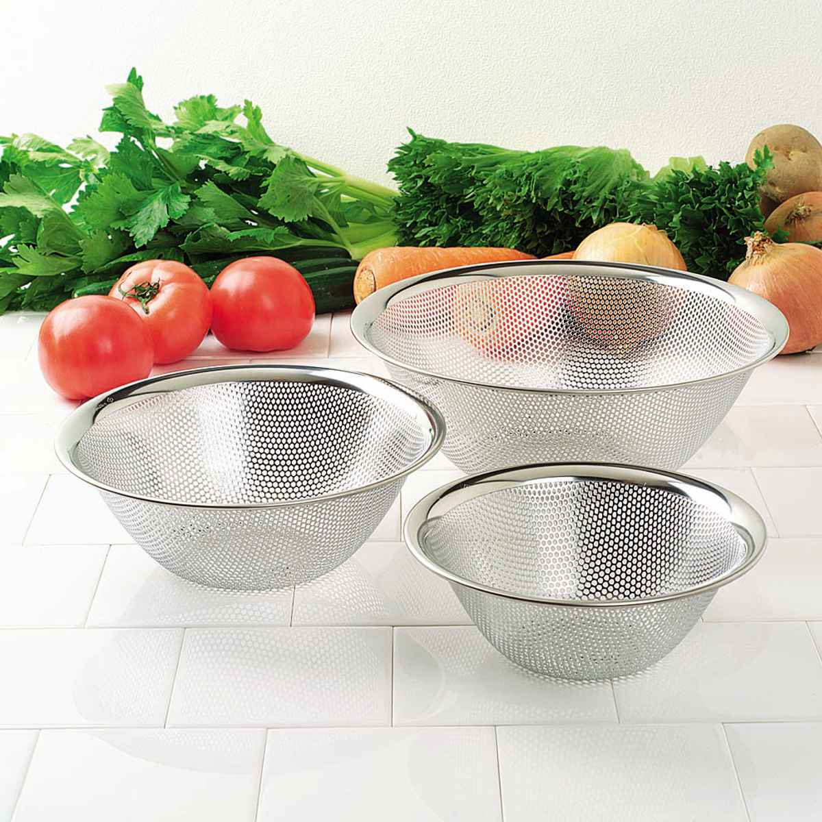 柳宗理 ざる 27cm パンチングストレーナー （ ザル 水切りザル