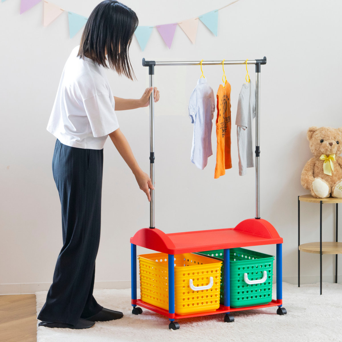 ハンガーラック 幅66cm キッズ収納 バスケット 2個付き （ ランドセル