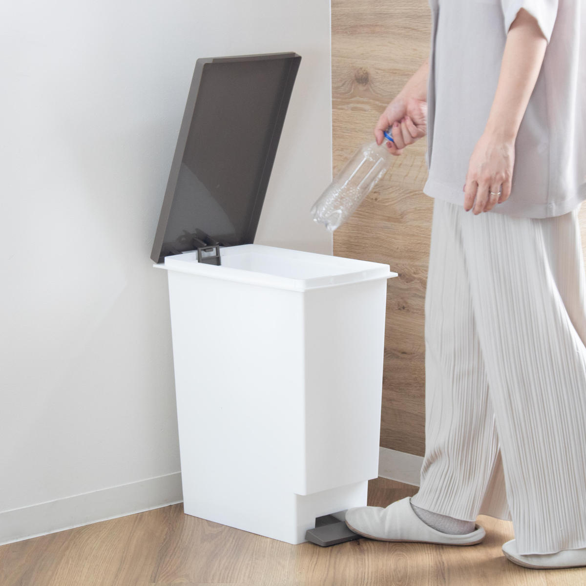 TONBO（新輝合成） ゴミ箱 30L スリムペダル 2個セット ふた付き