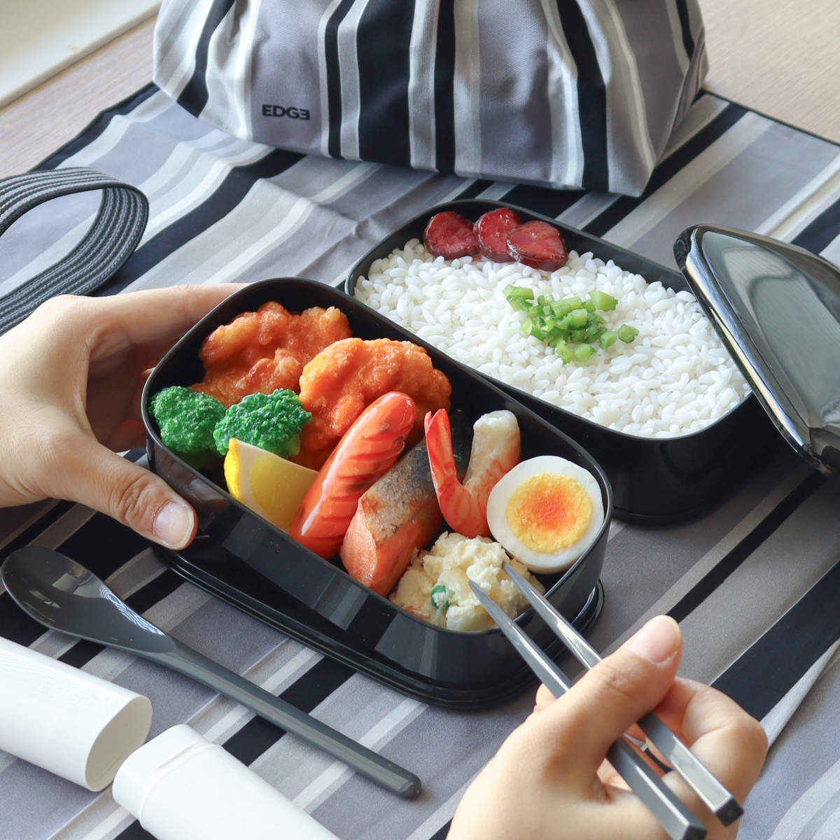 イエロースタジオ 弁当箱 800ml 25EDGE オーバル2段ランチ （ お弁当箱
