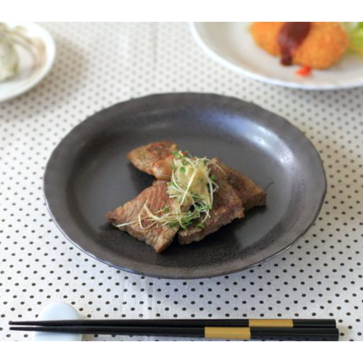 30cm特大皿（ブラック）7枚セット 皿 7寸 大皿 黒茶 日本製 （ 磁器 美濃焼 プレート お皿 電子レンジ
