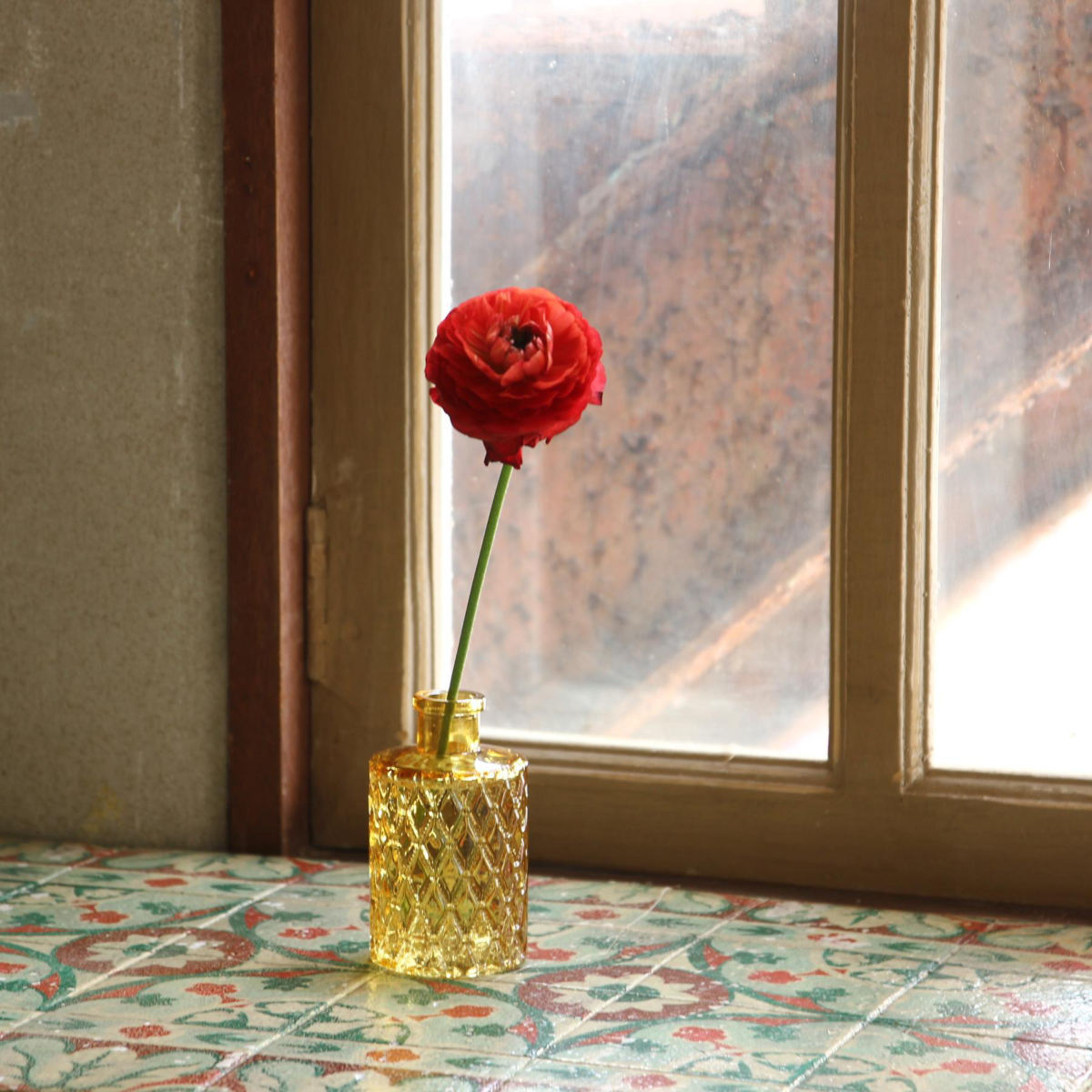 花瓶 プチフラワーベース アンバー （ 花ビン 花びん 花器 ベース