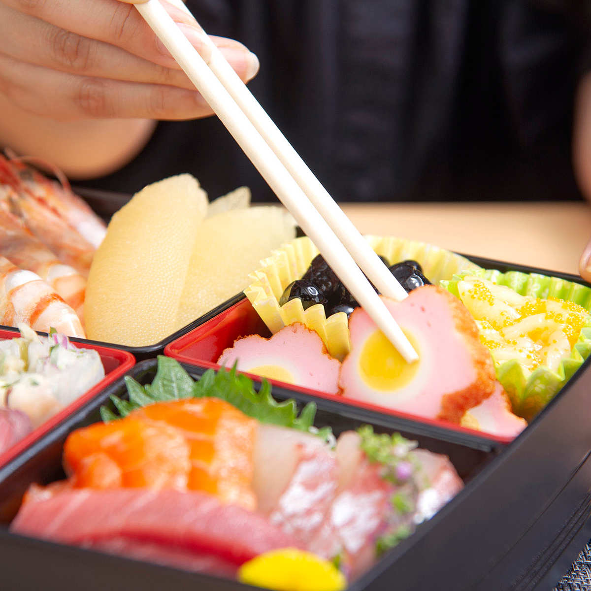 イノマタ化学 お重 彩御膳 2段 （ 御重 ファミリーランチボックス 和風