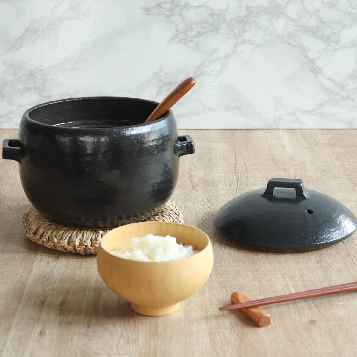 炊飯土鍋 2合炊 直火専用 中蓋付き OKATTE ごはん土鍋 日本製