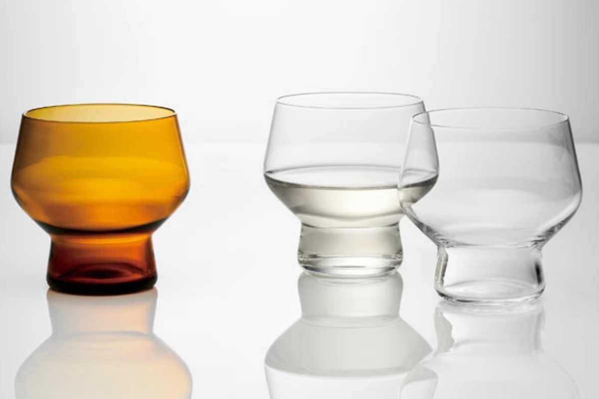 クリスタルガラス　冷酒グラス　酒杯　煎茶器　6客　桐箱付　V　6289 クリスタルガラス 冷酒グラス 酒杯 煎茶器 6客 桐箱付 V 6289