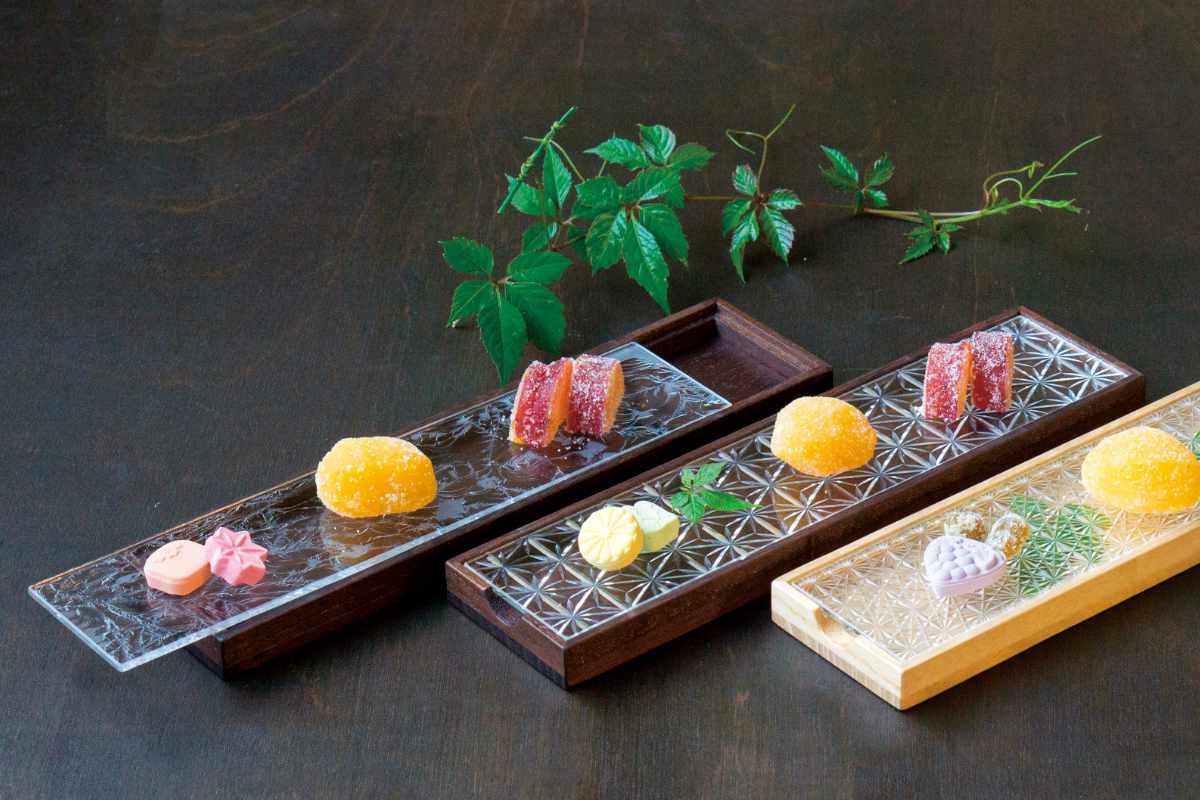 廣田硝子 皿 江戸切子 （ ガラス 日本製 お皿 プレート 桐 木製 角型