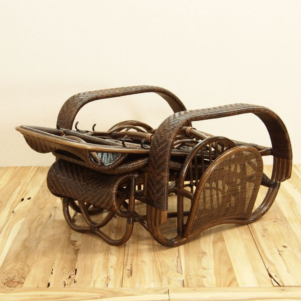 籐 座椅子 フットレスト付 ハイバック 三つ折椅子 ラタン家具 WAHOO 座