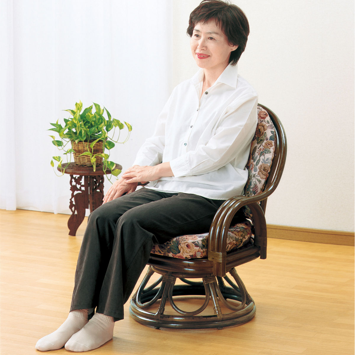 今枝商店 回転座椅子 ラタンチェア 籐家具 座面高35cm （ 回転式