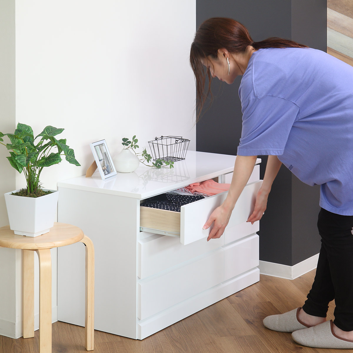 クロシオ ワイドチェスト 3段6杯 鏡面仕上げ 約幅90cm （ 収納