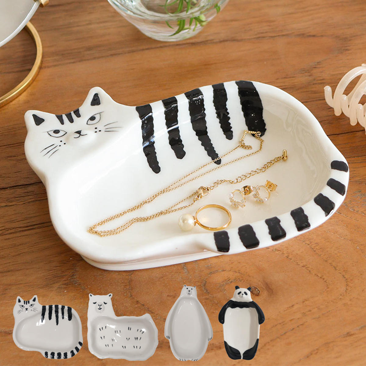 洗面トレー ネコ （ アクセサリートレー アクセサリートレイ 小物入れ 小物収納 小物 収納 アクセサリー アクセサリー収納 トレー インテリア雑貨  洗面グッズ バスグッズ ギフト プレゼント ） 【 黒猫 】(黒猫): リビングート ANA Mall店｜ANA Mall｜マイルが貯まる ... 猫 ネコ ねこ 灰皿 鉄製品 トレー 小物入れ