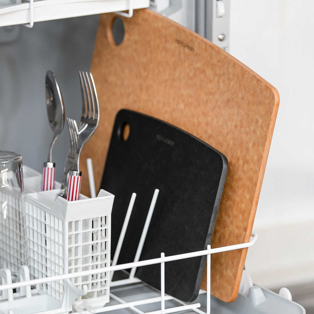 epicurean（エピキュリアン） カッティングボード M まな板 木製