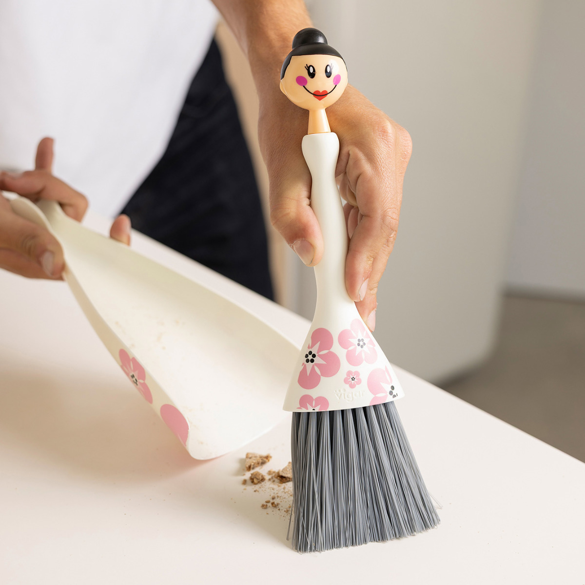 Vigar（ビガール） ほうき ちりとり ドールス ミニ ハンディ セット