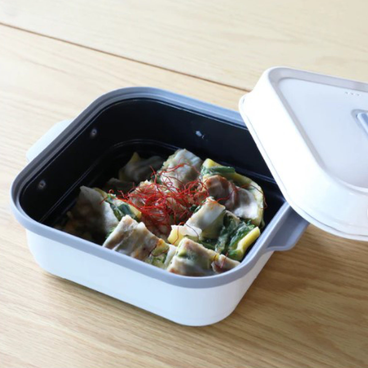 CB JAPAN（シービージャパン） レンジパン 角型 フタ付き 食洗機対応