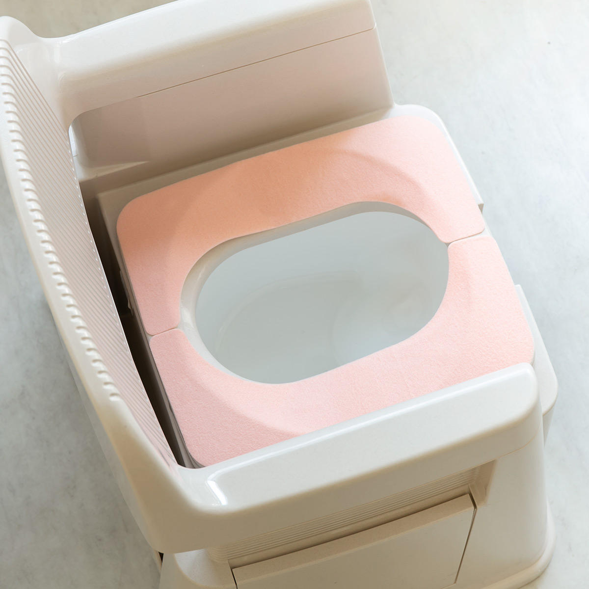 TONBO（新輝合成） ポータブルトイレ 背もたれ型 バケツ付き 介護