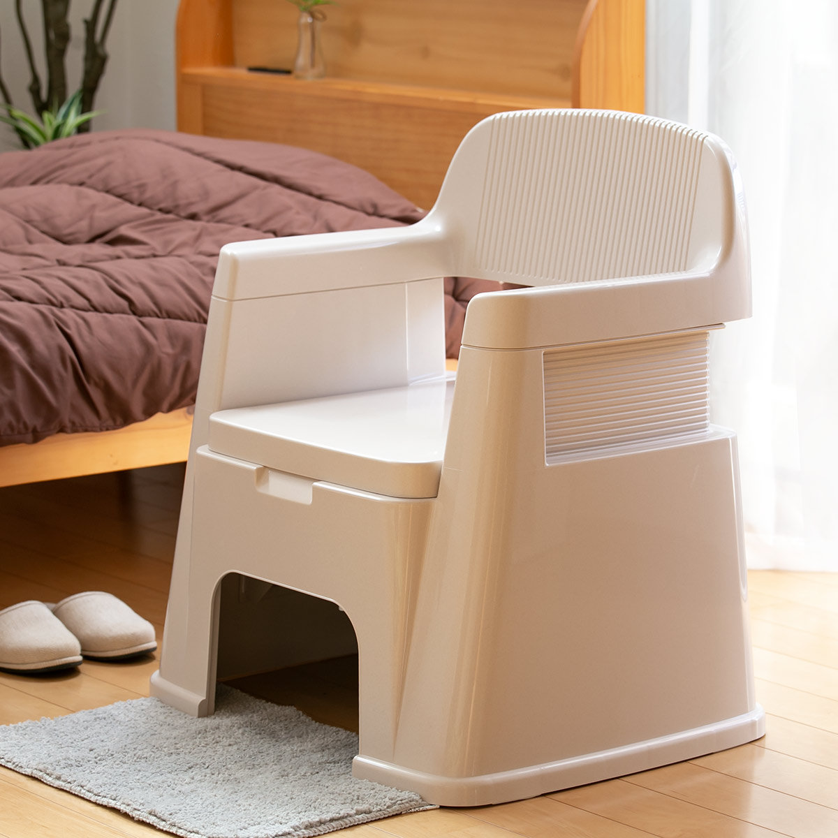 TONBO（新輝合成） ポータブルトイレ 背もたれ型 バケツ付き 介護