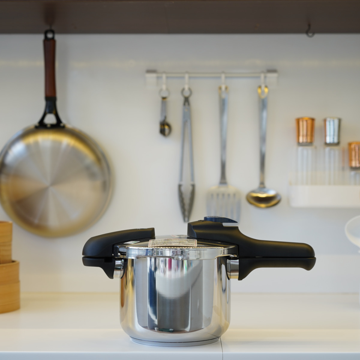 パール金属 圧力鍋 5.5L IH対応 圧力2段切り替え式 3層底 ステンレス製