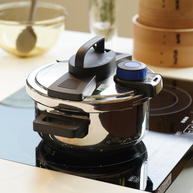 【新品未使用】圧力鍋　ワンタッチレバー　パール金属　4ℓ パール金属 圧力鍋 4L IH対応 3層底 ワンタッチレバー 7合炊 （ ih