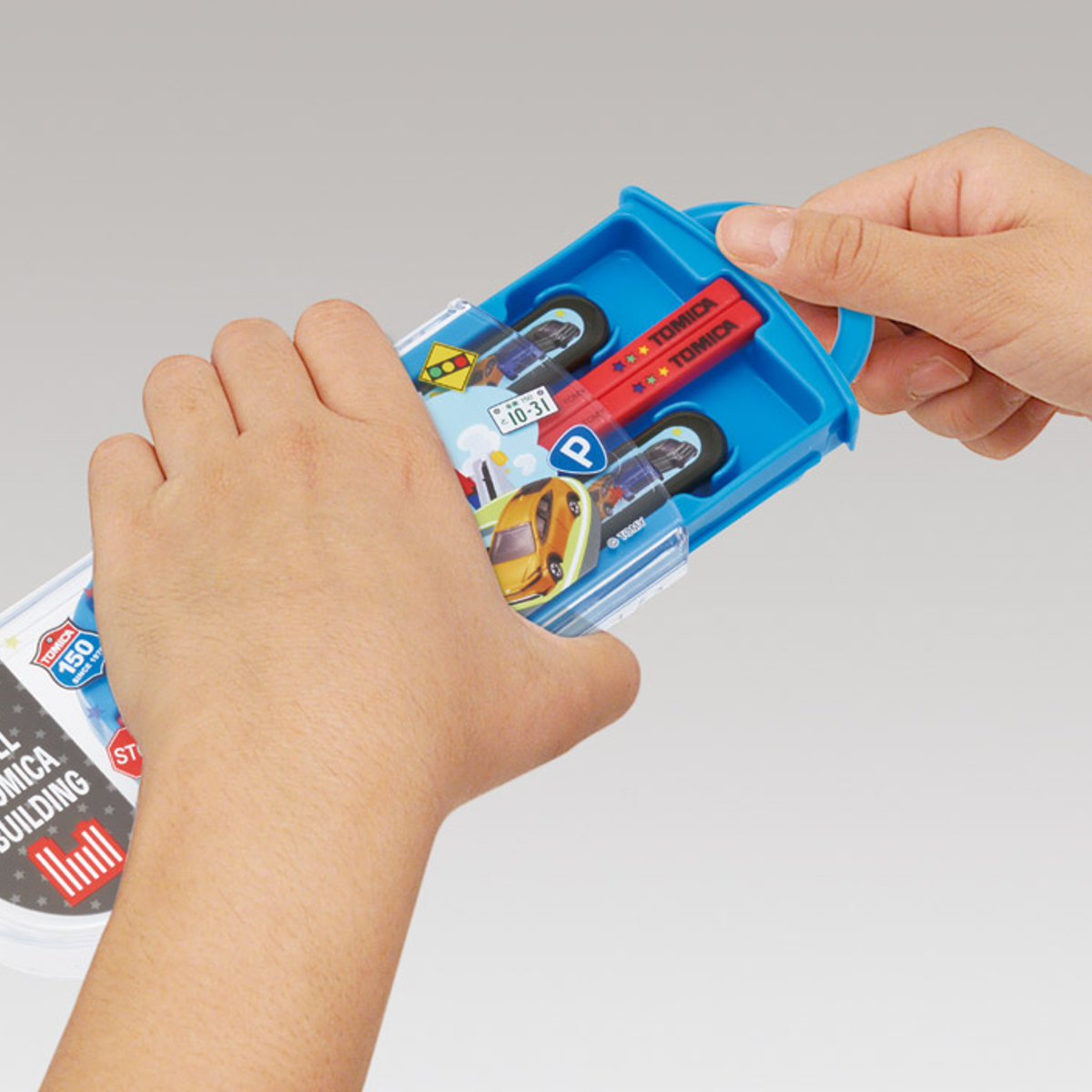 seri 9月1日まで取り置き　478枚セット スケーター トリオセット 食洗機対応スライド式トリオ トミカ26 （ 食