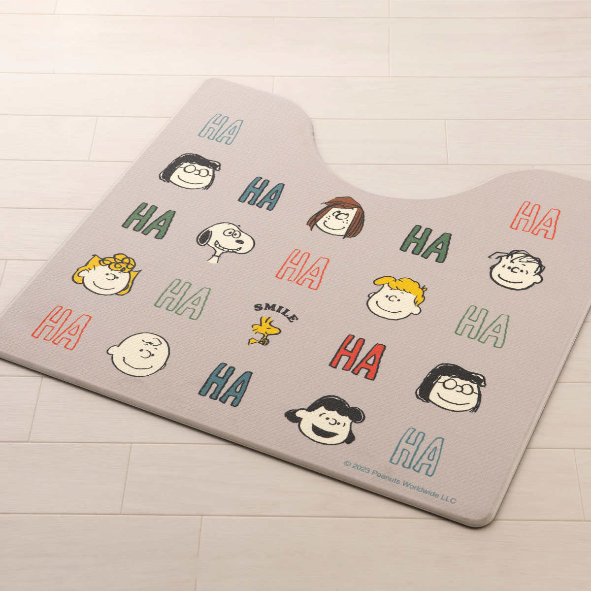 �g�C���}�b�g 55×60cm PVC �X�k�[�s�[ �i �g�C�� �}�b�g �����}�b�g SNOOPY �@���� PVC�}�b�g �R�� �h�J�r �h�� �j