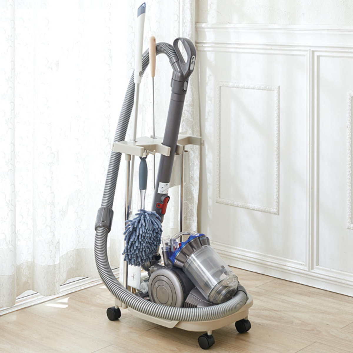 吉川国工業所 掃除機 収納 掃除機ストッカー （ スタンド 素地道具入れ