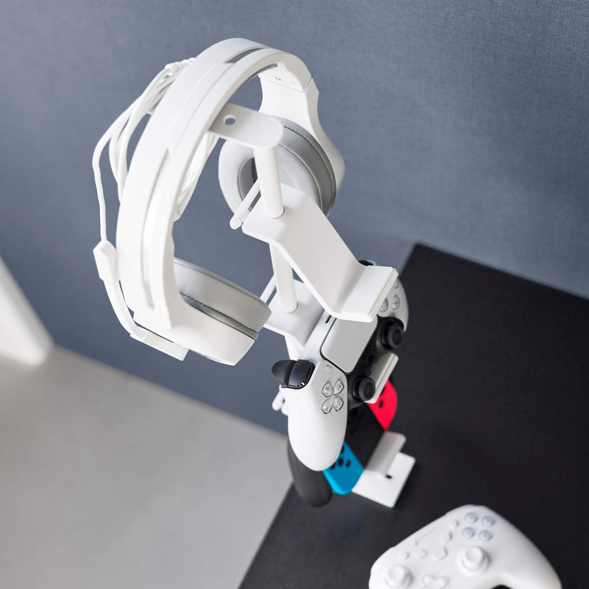 山崎実業 デスク奥ゲームコントローラー収納ラック スマート